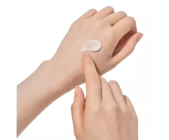 Round Lab1025 Dokdo Eye Cream – Κρέμα ματιών με πολλαπλά οφέλη